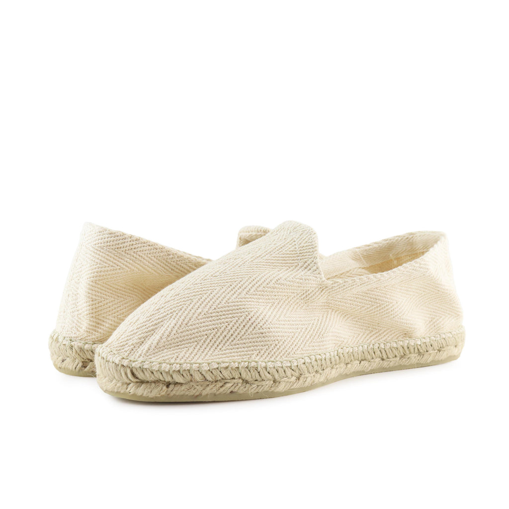 Alpargata plana cerrada crudo 70 de Jeromín - 070-351-2.jpg