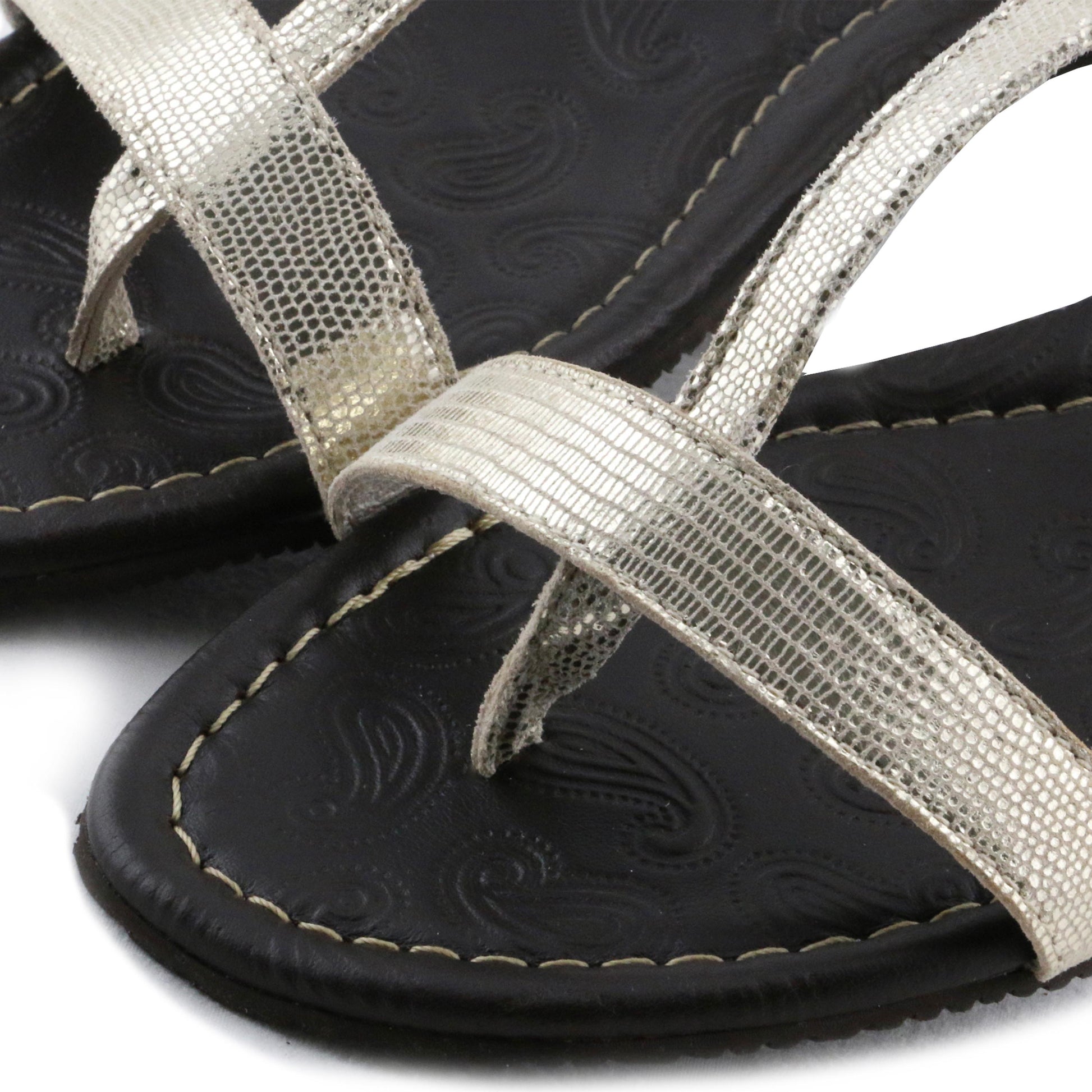 Sandalia plana platino con hebilla HIERBALIS de Jeromín - HIERBALIS-298-5.jpg