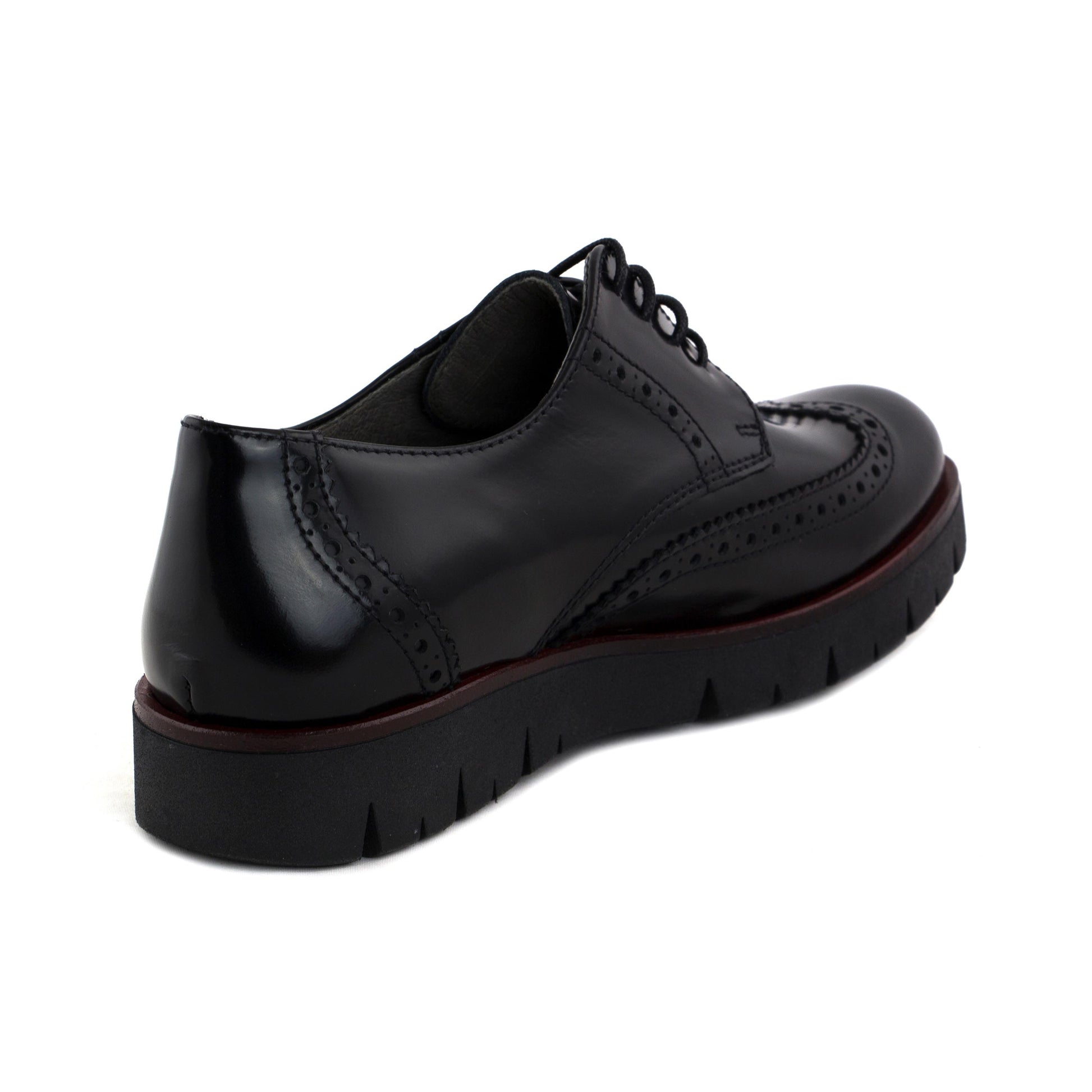 Blucher picado elegante flo negro con cordón BUMAR Jeromín - BUMAR-29-3.jpg