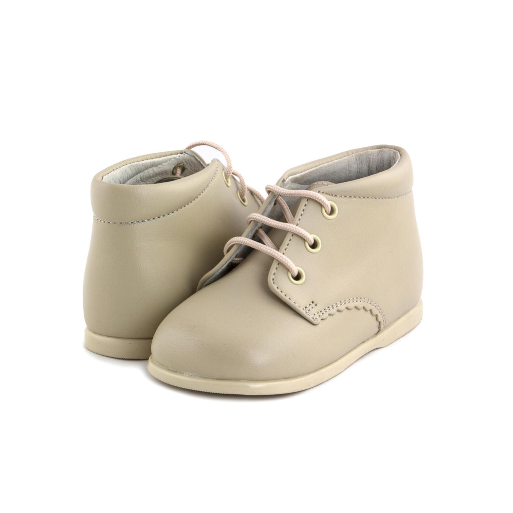 Bota beige con cordón 10201 de Jeromín - 10201-9-2.jpg