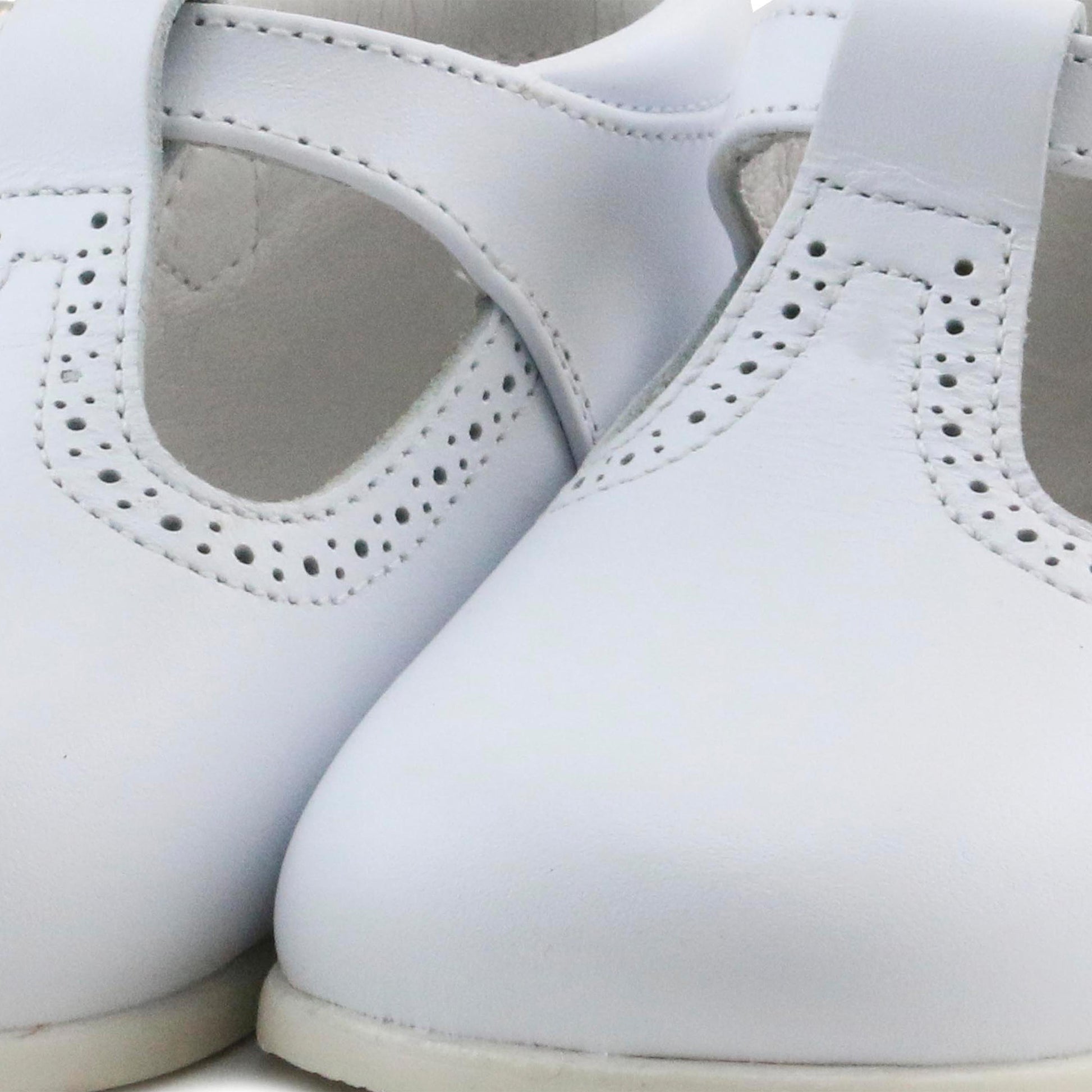 Pepito blanco con hebilla 10204 de Jeromín - 10204-30-6.jpg