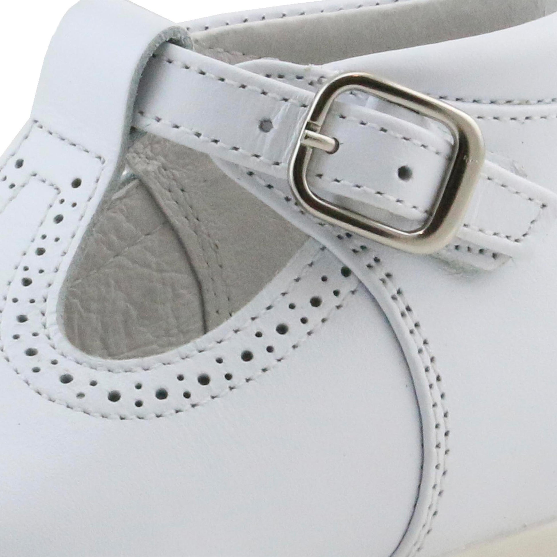 Pepito blanco con hebilla 10204 de Jeromín - 10204-30-5.jpg