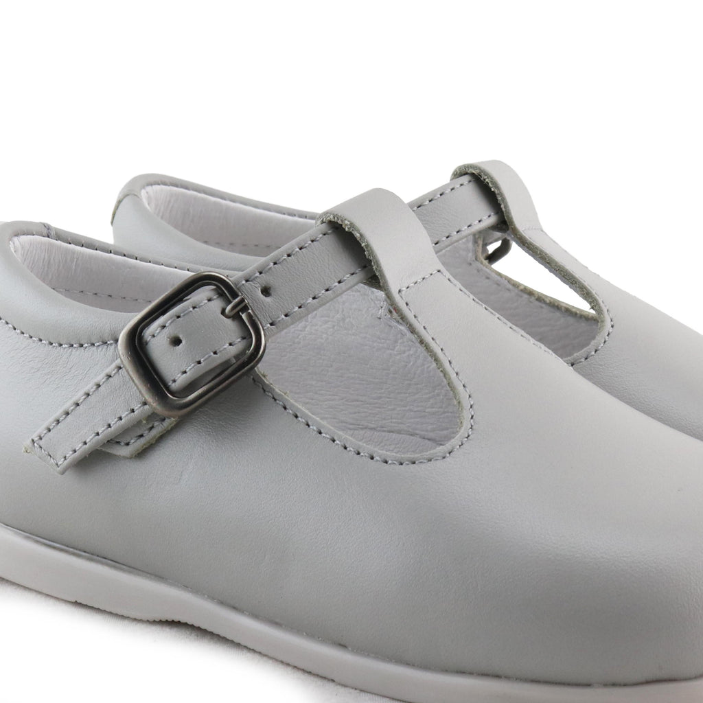 Pepito gris claro con hebilla 10316 de Jeromín - 10316-17-5.jpg