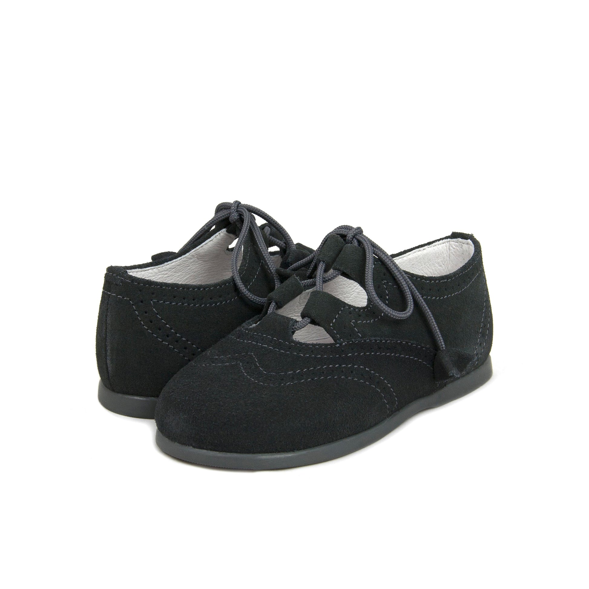 Angelito picado elegante ante gris con cordón 10317 Jeromín - 10317-121-2.jpg