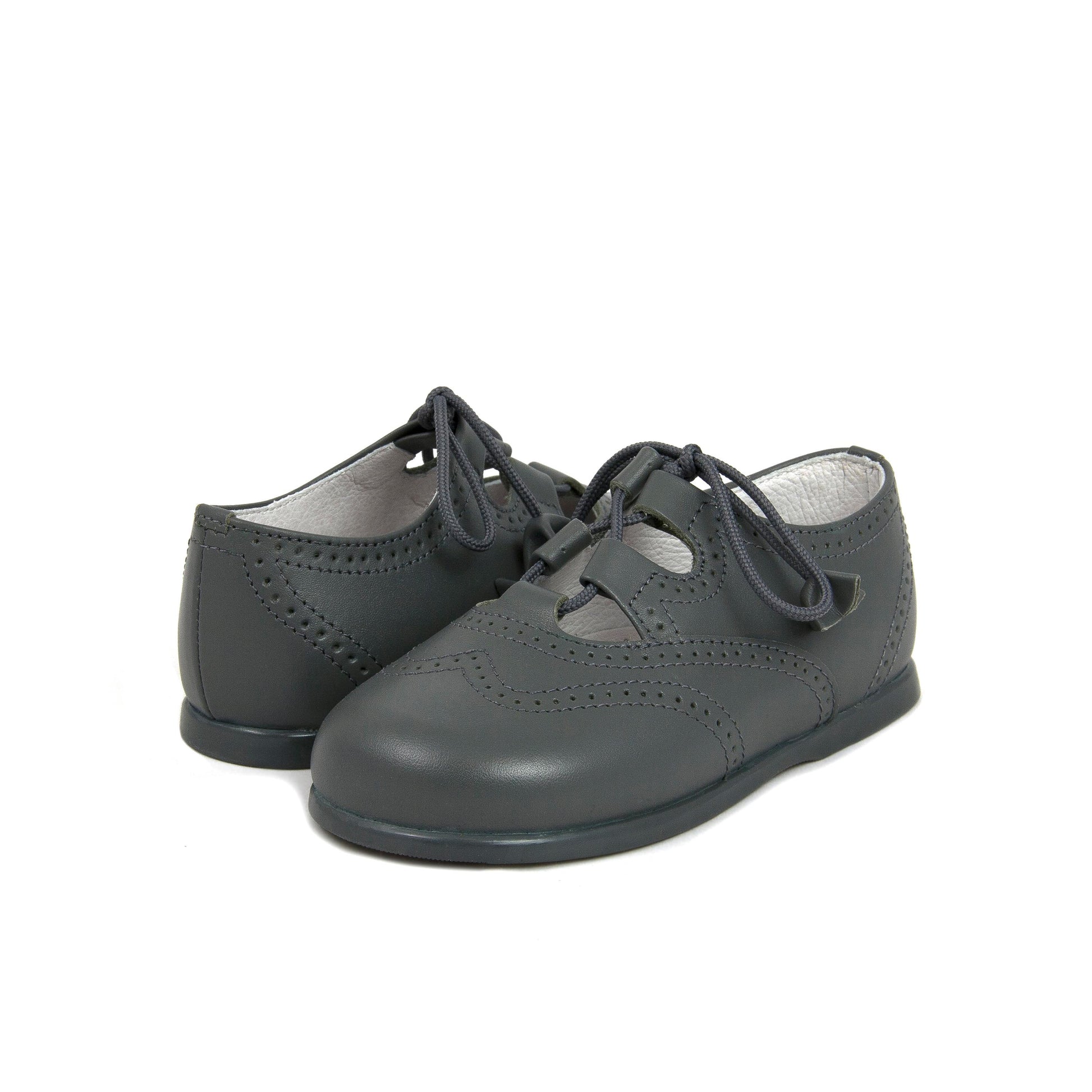 Angelito picado gris oscuro con cordón 10317 Jeromín - 10317-111-2.jpg