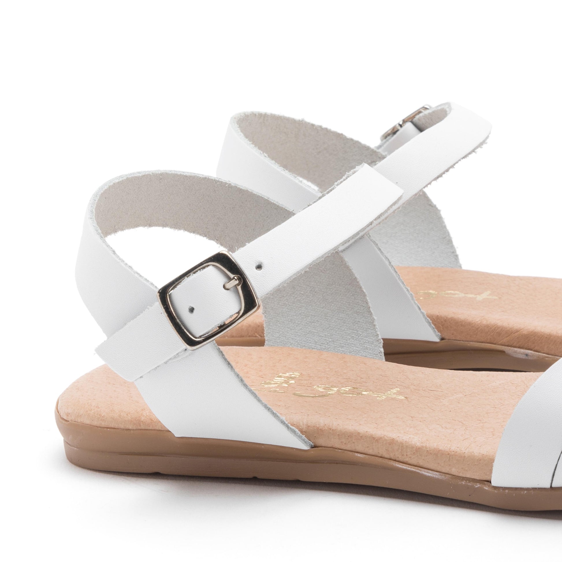 Sandalia plana blanco con hebilla 1041 de Pepa & Cris - 1041-30-5.jpg