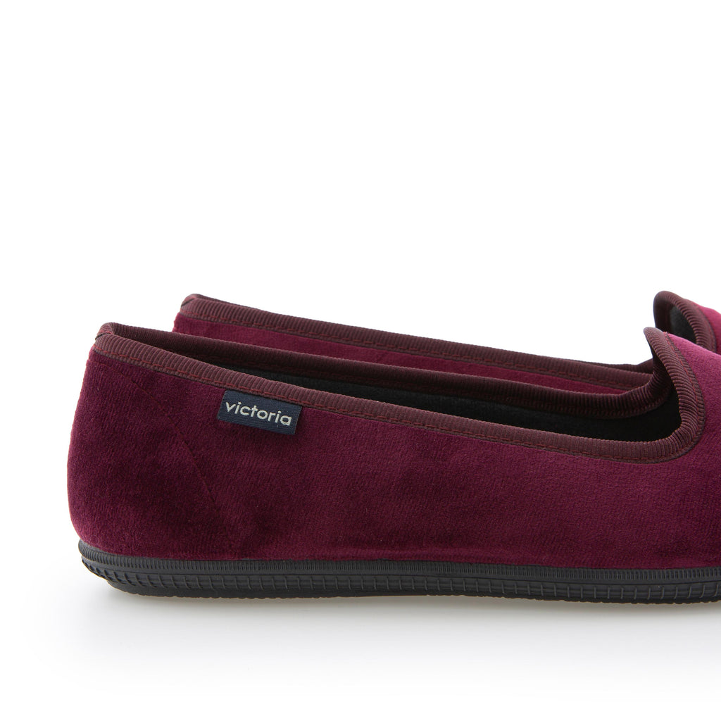 Zapatilla para casa cerrada burdeos 104911 de Victoria - 104911-13-5.jpg