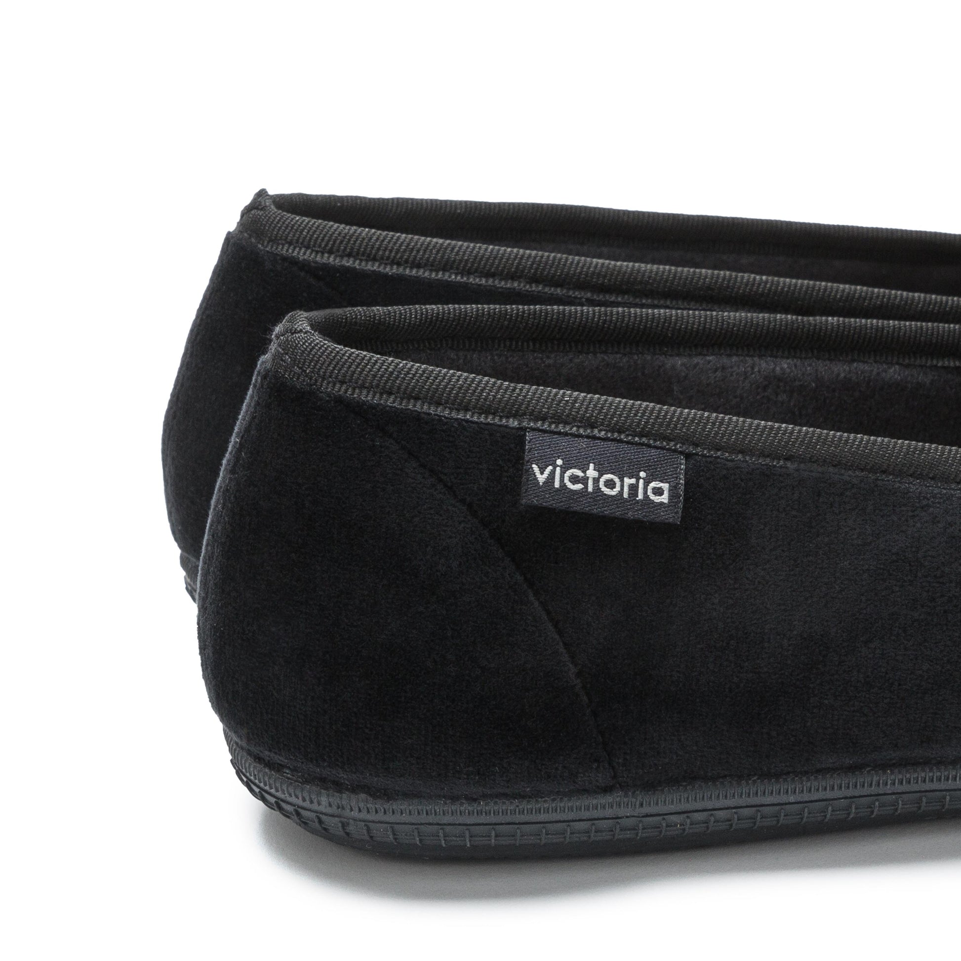 Zapatilla para casa cerrada negro 104911 de Victoria - 104911-20-5.jpg