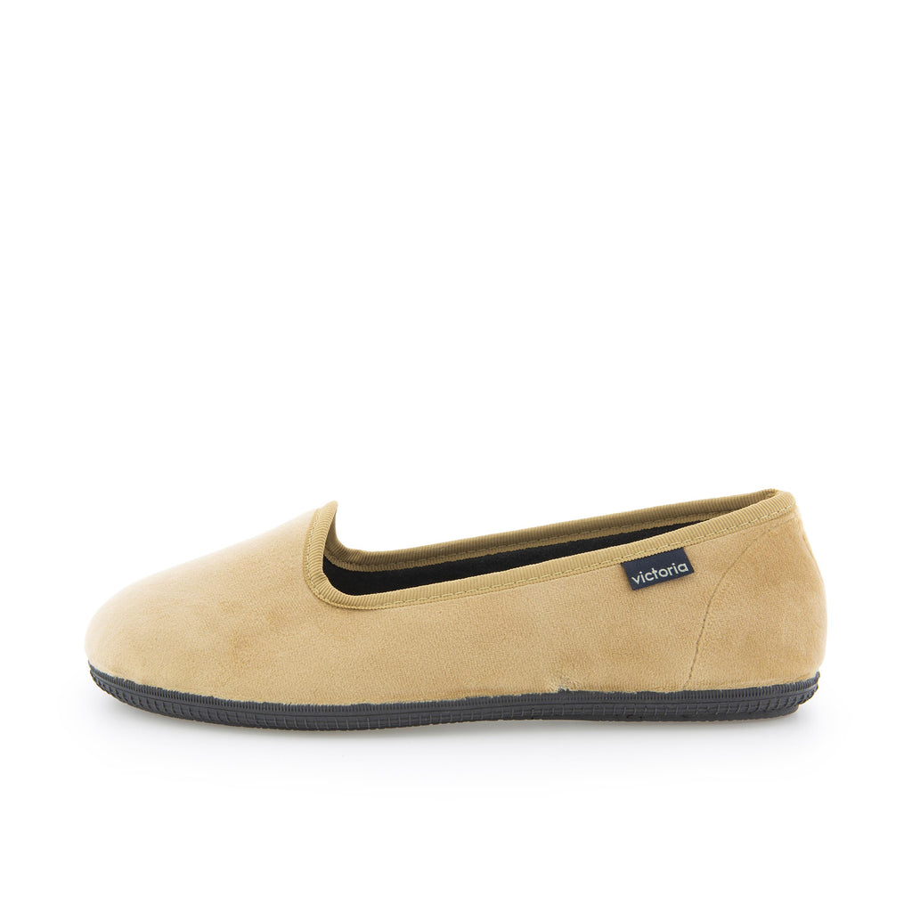 Zapatilla para casa cerrada miel 104911 de Victoria - 104911-353-1.jpg