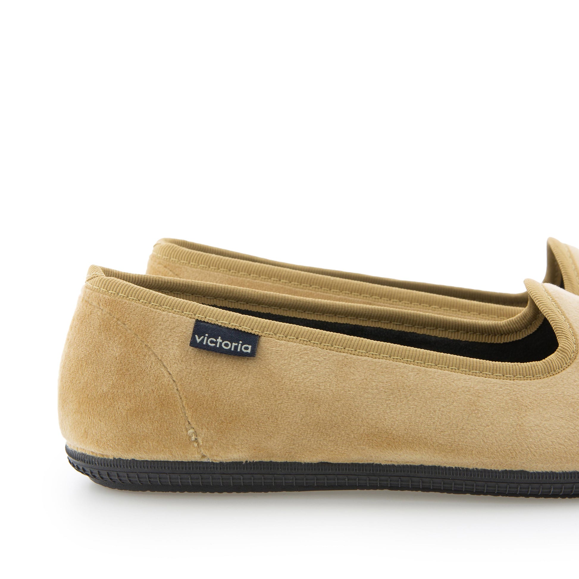 Zapatilla para casa cerrada miel 104911 de Victoria - 104911-353-5.jpg