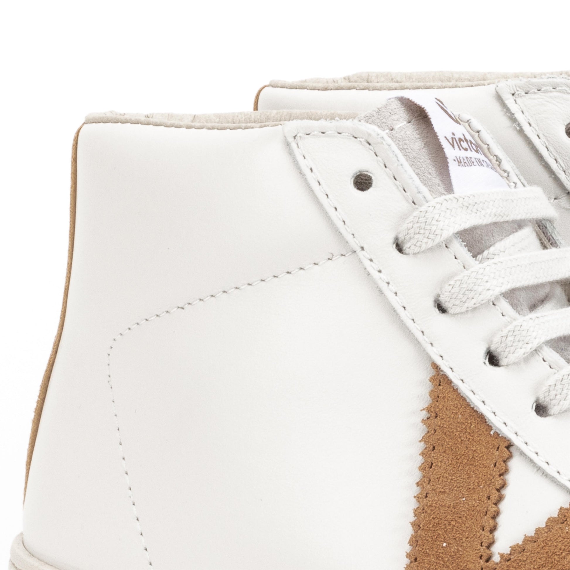 Bota casual cuero con cordón 1126163 de Victoria - 1126163-19-5.jpg