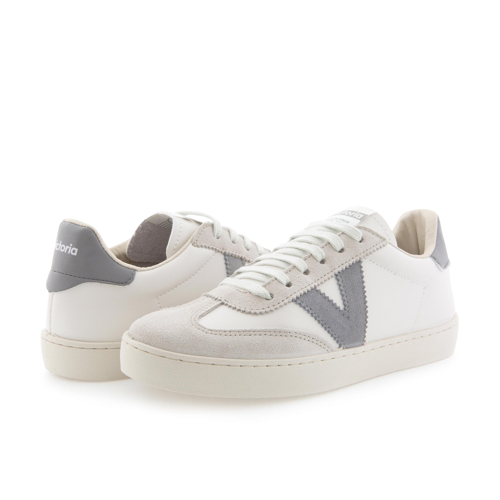 Deportiva blanco/gris con cordón 1126184 de Victoria - 1126184-432-2.jpg