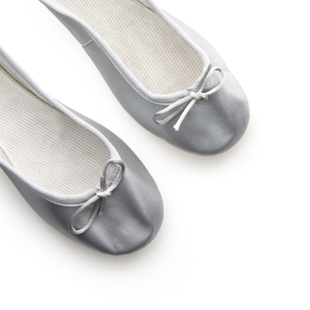 Bailarina plateado con lazo 113 de Pepa & Cris - 113-45-6.jpg