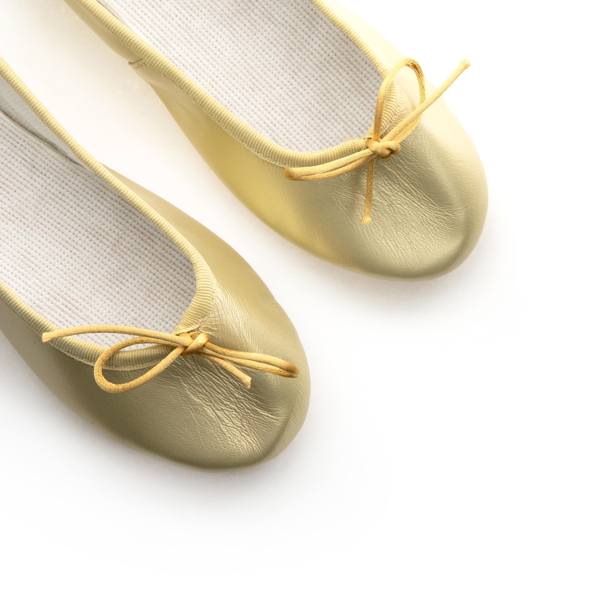 Bailarina dorado con lazo 113 de Pepa & Cris - 113-48-6.jpg