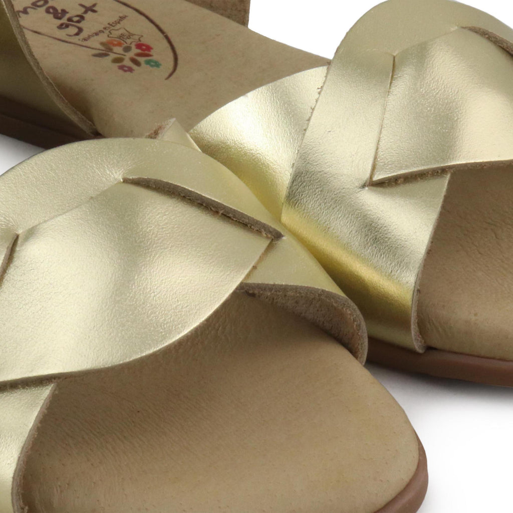 Sandalia plana platino con hebilla 1132 de Pepa & Cris - 1132-298-6.jpg