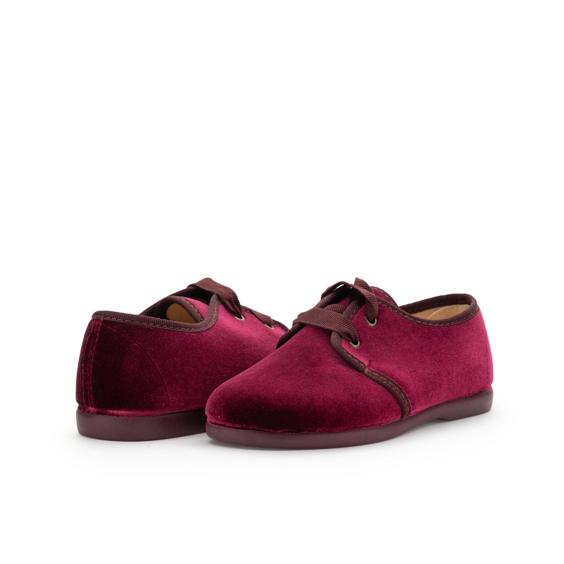 Blucher burdeos con cordón 1133 de Pepa & Cris - 1133-13-2.jpg