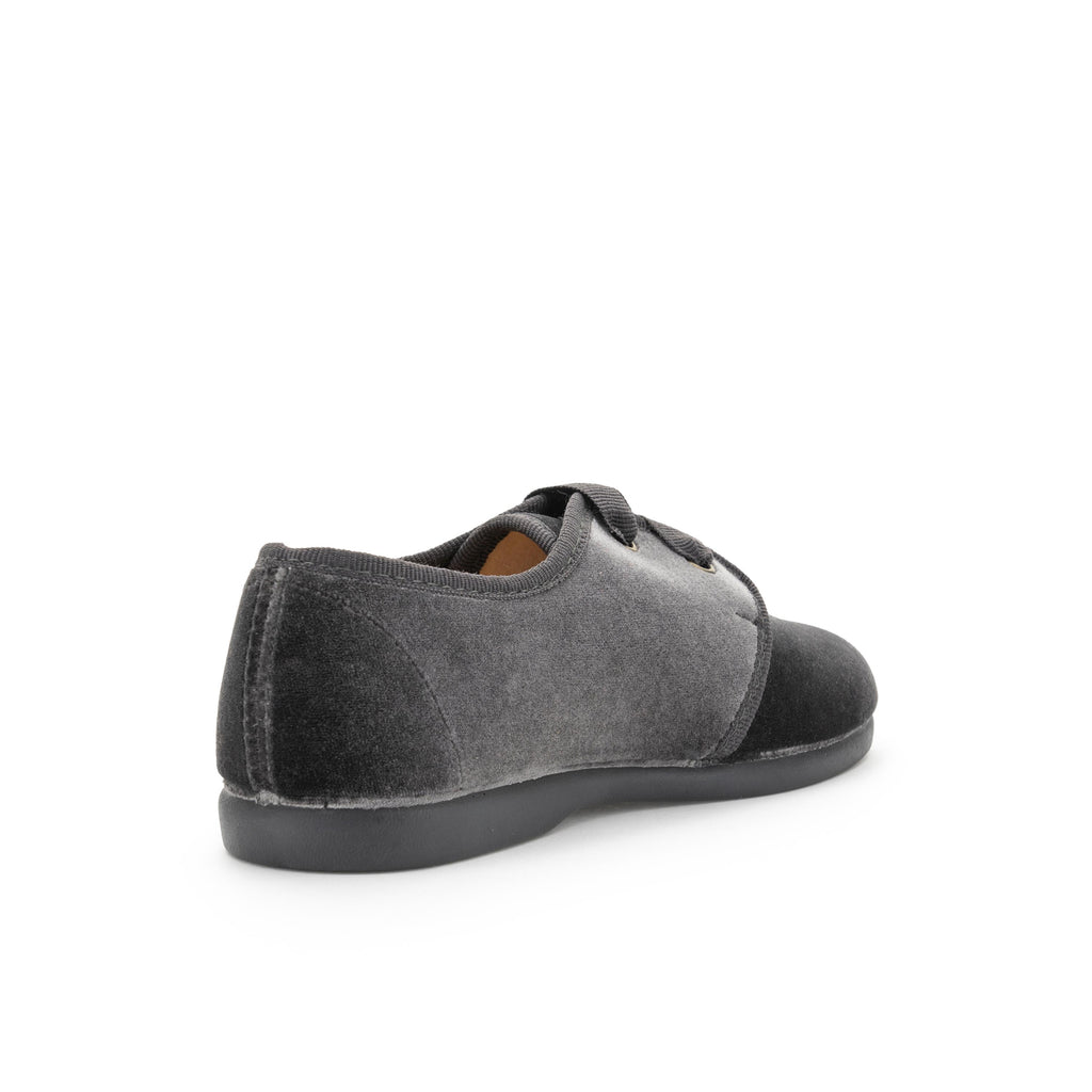 Blucher casual gris con cordón 1133 de Pepa & Cris - 1133-16-3.jpg