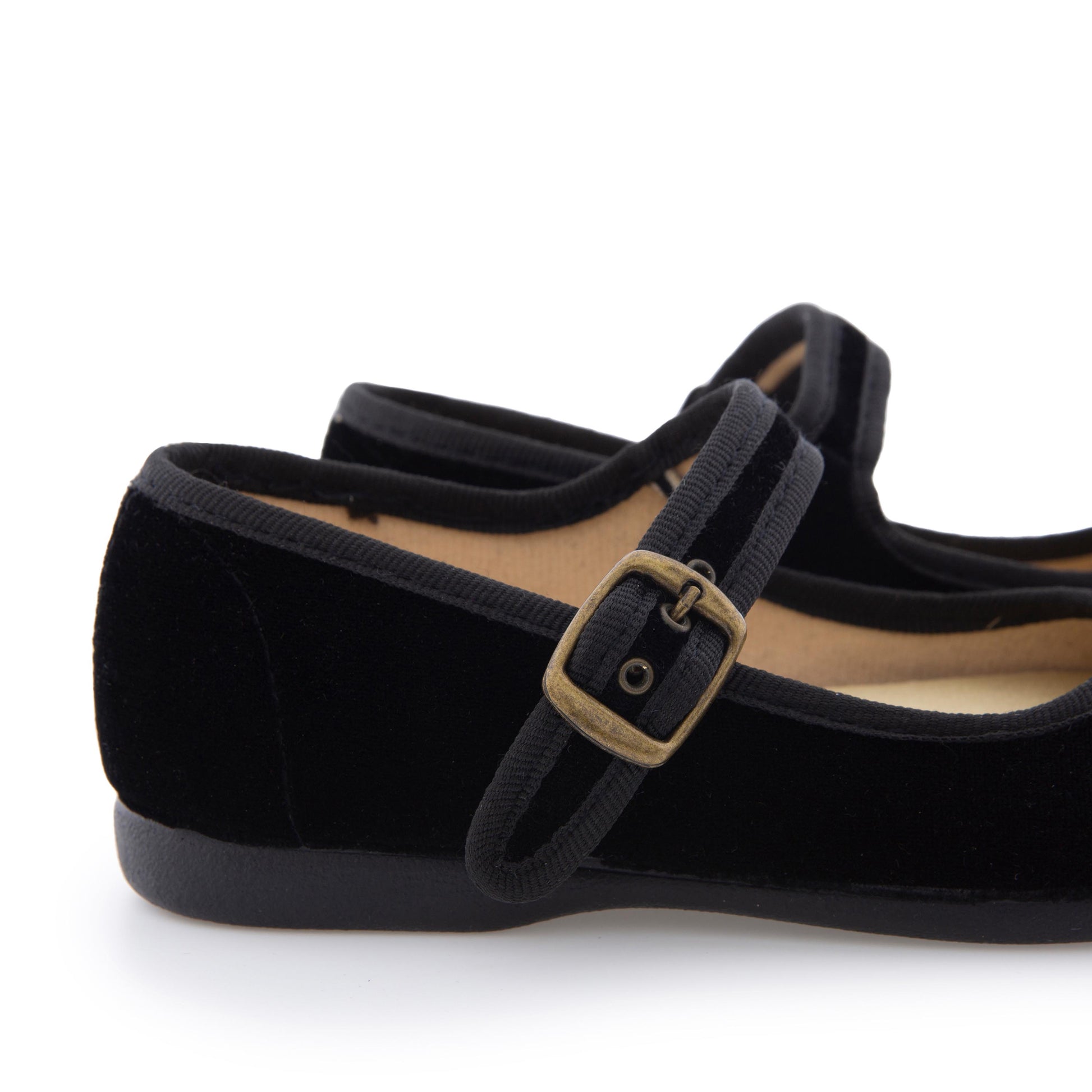 Mercedita negro con hebilla 1189 de Pepa & Cris - 1189-20-5.jpg