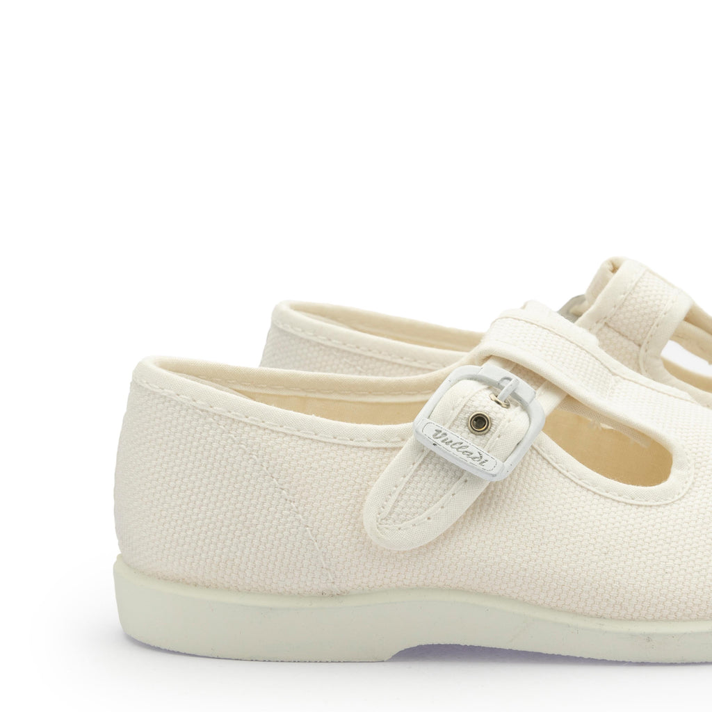 Pepito blanco con hebilla 1200 de Vulladi - 1200-30-5.jpg