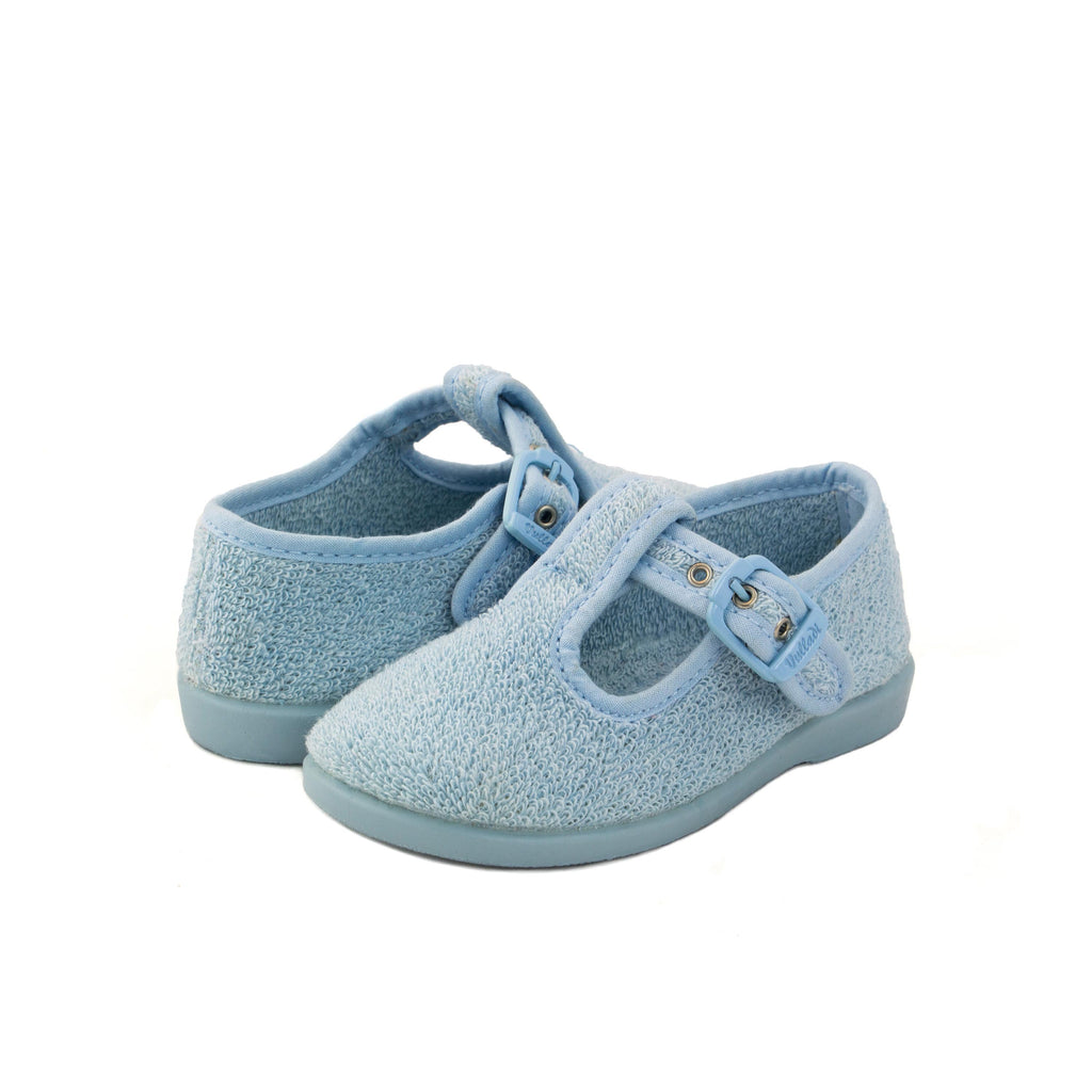 Zapatilla para casa cerrada celeste 1200F de Vulladi - 1200F-8-2.jpg