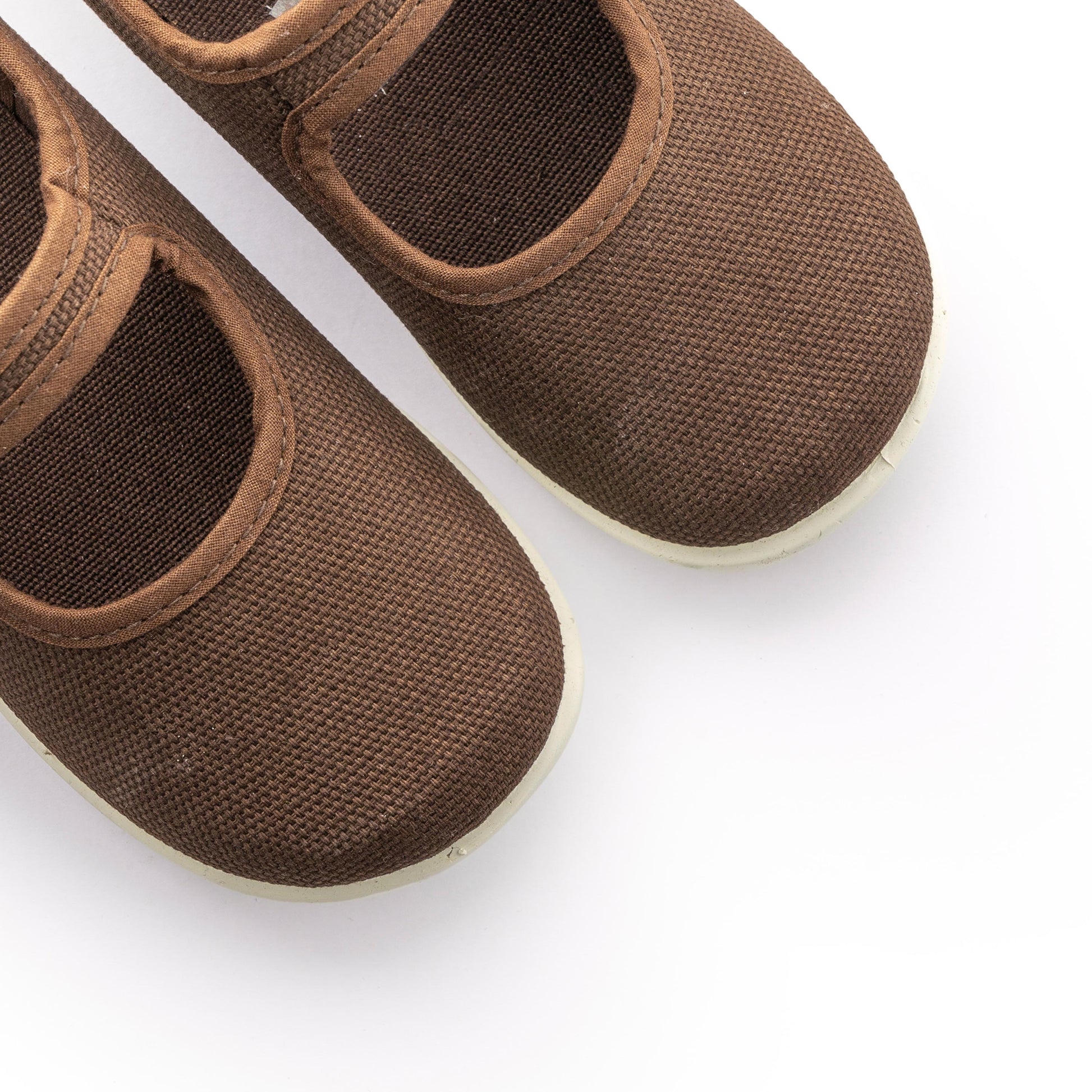 Mercedita marrón con hebilla 1210 de Vulladi - 1210-12-6.jpg