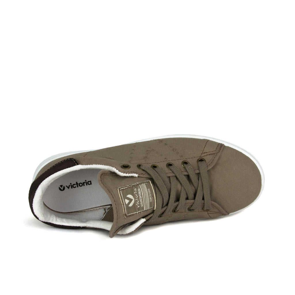 Zapatilla casual taupe con cordón 12550 de Victoria - 12550-115-6.jpg