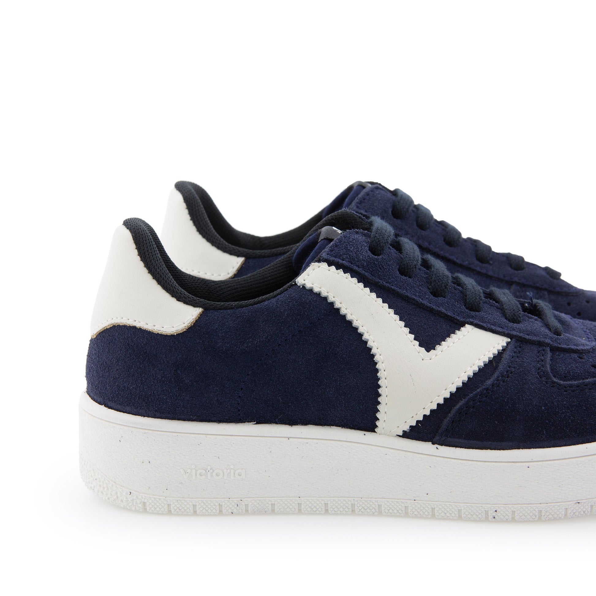 Deportiva ante azul con cordón 1258207 de Victoria - 1258207-27-5.jpg