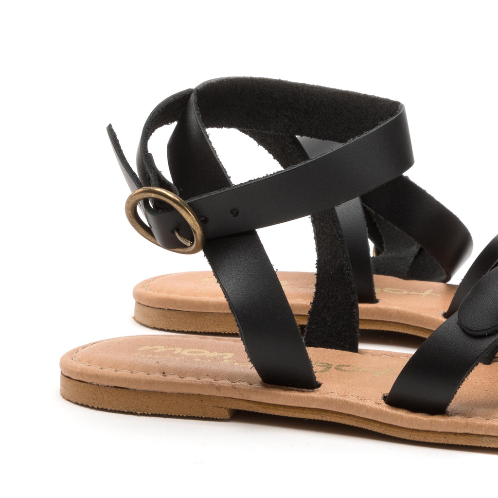 Sandalia plana negro con hebilla 1372 de Pepa & Cris - 1372-20-5.jpg