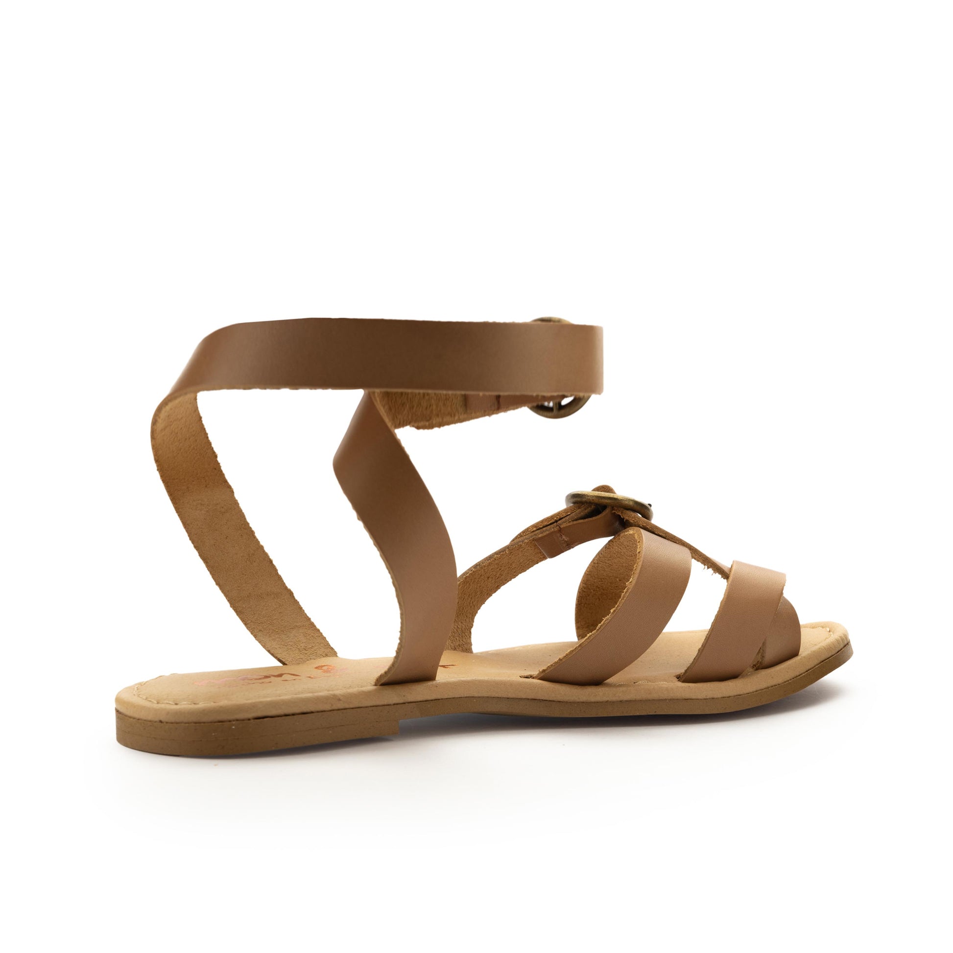 Sandalia plana tan con hebilla 1372 de Pepa & Cris - 1372-555-3.jpg
