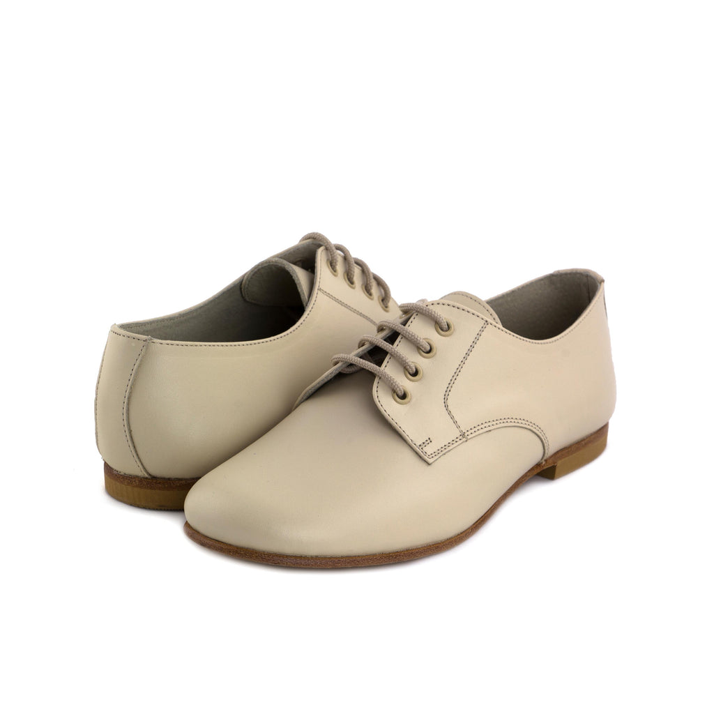Blucher liso beige oscuro con cordón S141-00 Jeromín - S141-00-0C-2.jpg
