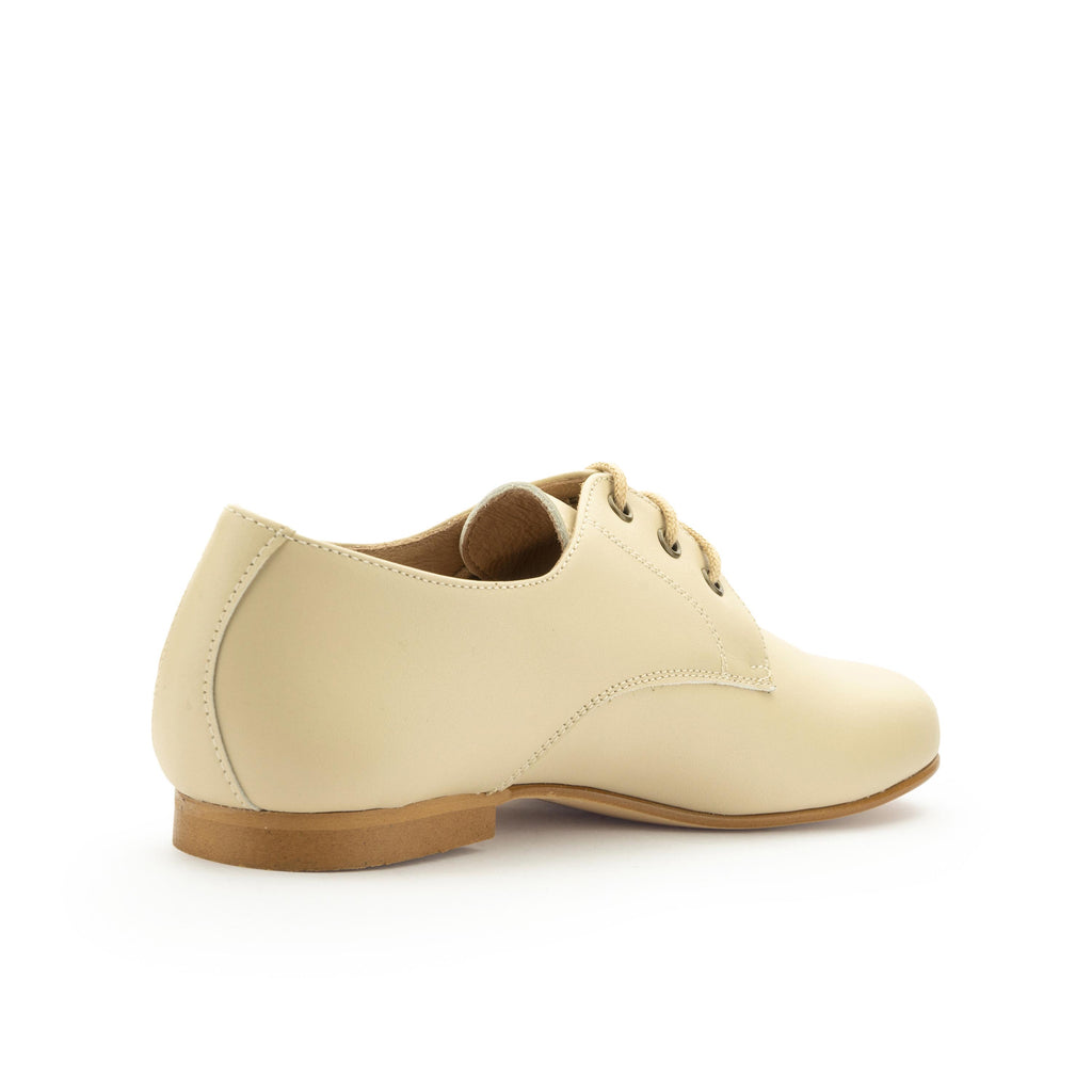 Blucher liso elegante beige oscuro con cordón 141-00 Jeromín - 141-00-0-3.jpg
