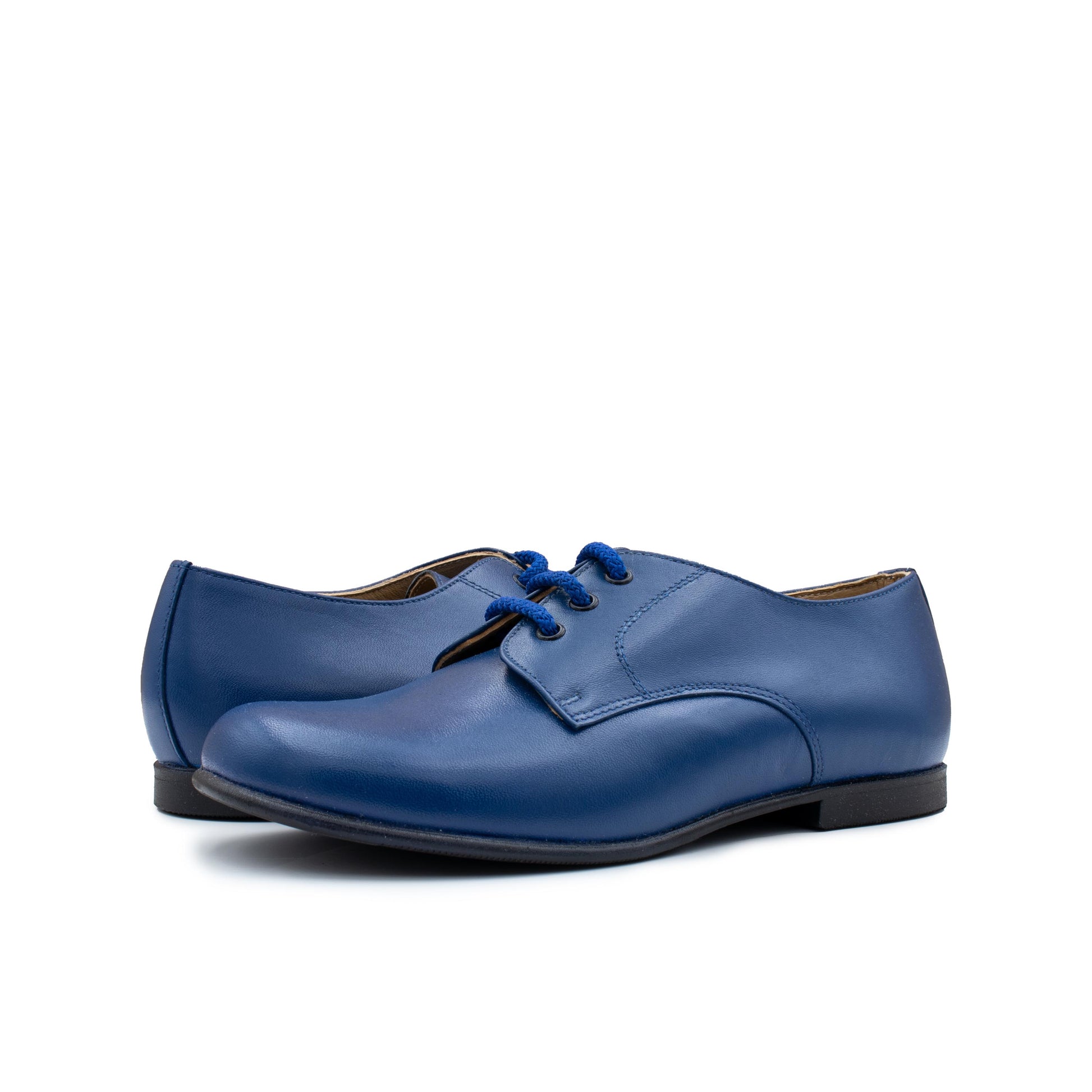 Blucher liso elegante azulón con cordón 141-00 Jeromín - 141-00-18C-2.jpg