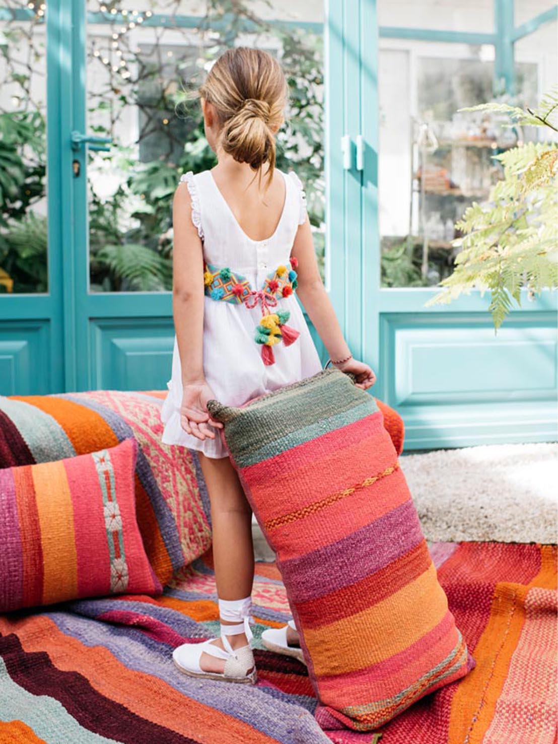 NECK AND NECK PRIMAVERA imagen 14