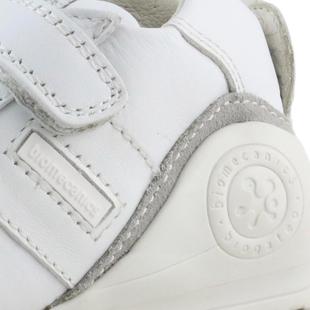 Deportiva total blanco con velcro 151157 de Biomecanics - 151157-307-6.jpg