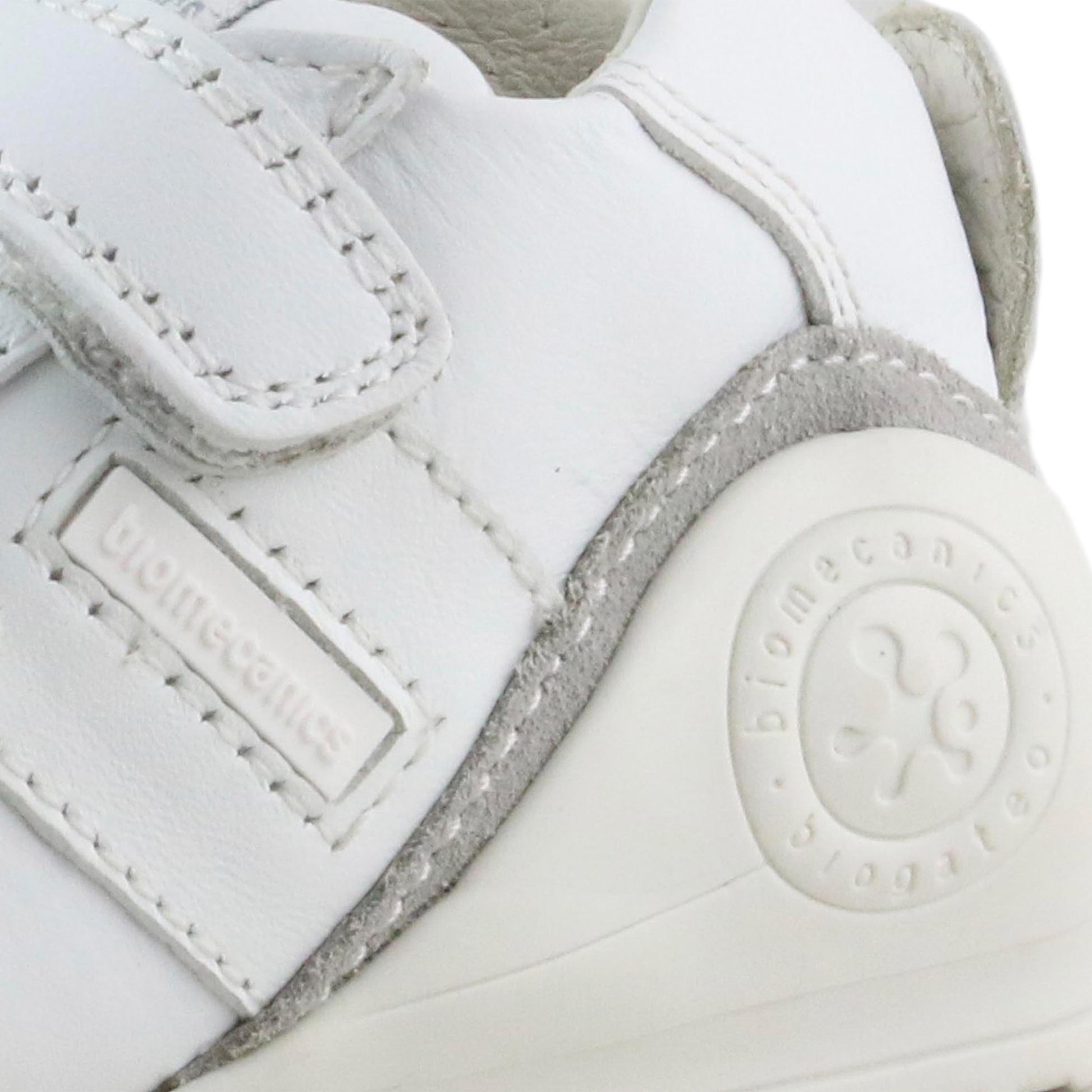 Deportiva total blanco con velcro 151157 de Biomecanics - 151157-307-6.jpg