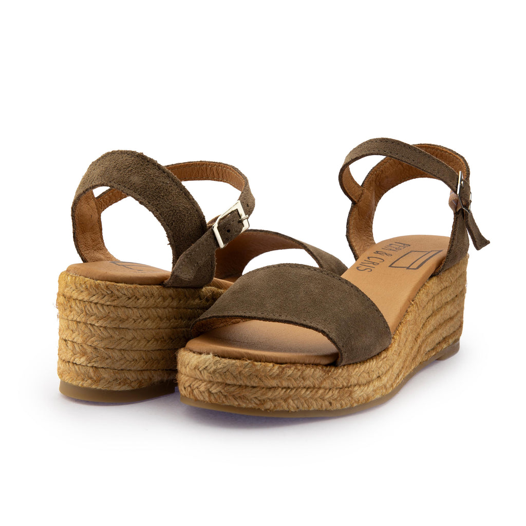 Alpargata de cuña abierta lodo con hebilla 151P5 Pepa&Cris - 151P5-231-2.jpg