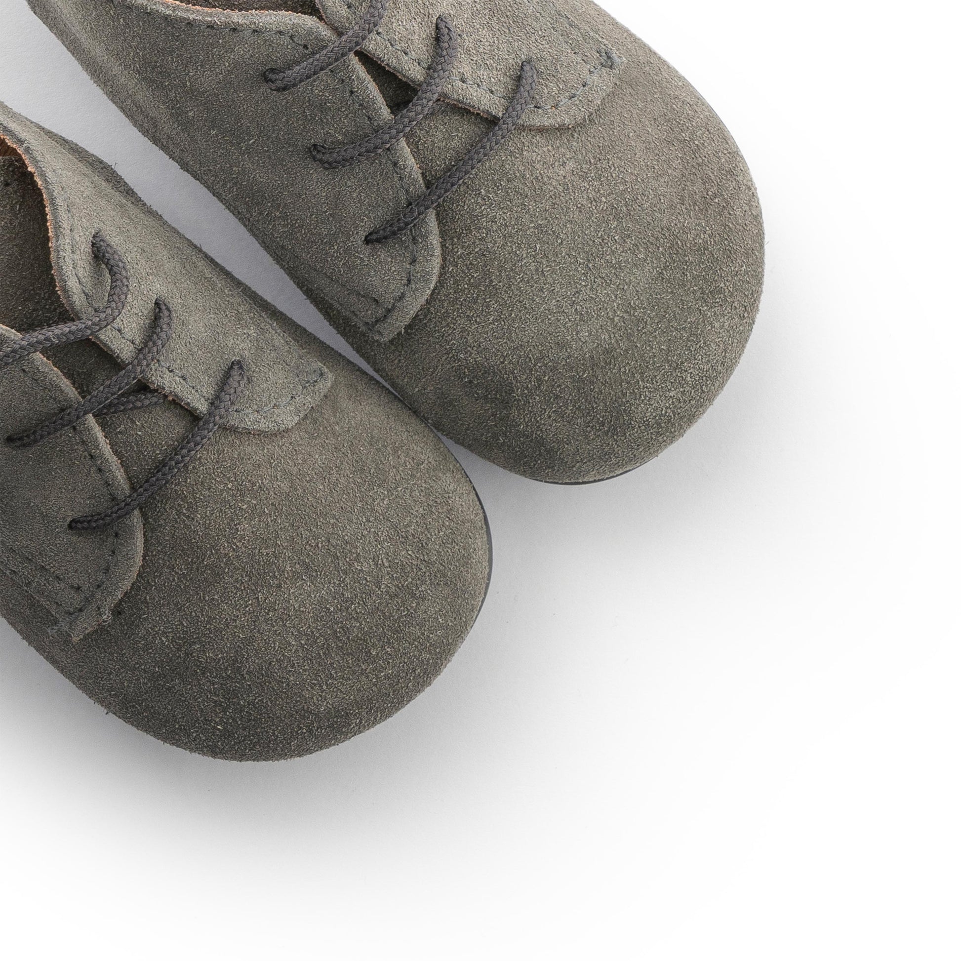 Bota serraje gris 170 Pepa & Cris