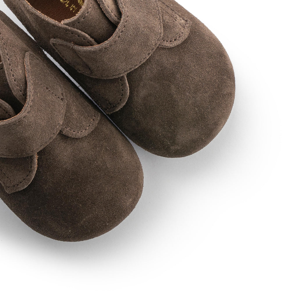 Bota serraje marrón 177 Pepa & Cris