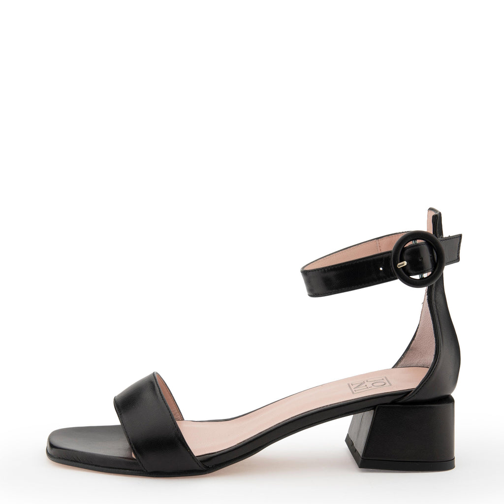 Sandalia con tacón negro con hebilla 18059 de Joni - 18059-20-1.jpg