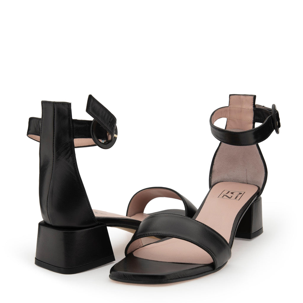 Sandalia con tacón negro con hebilla 18059 de Joni - 18059-20-2.jpg