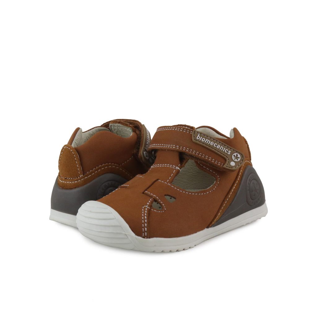 Pepito cuero con velcro 182145 de Biomecanics - 182145-19-2.jpg