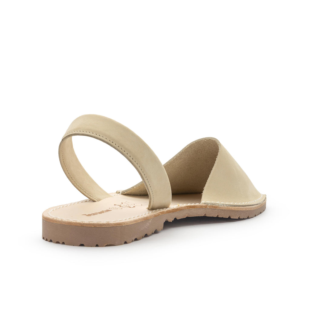 Menorquina plana nobuk beige oscuro 1040 de Jeromín - 1040-122-3.jpg