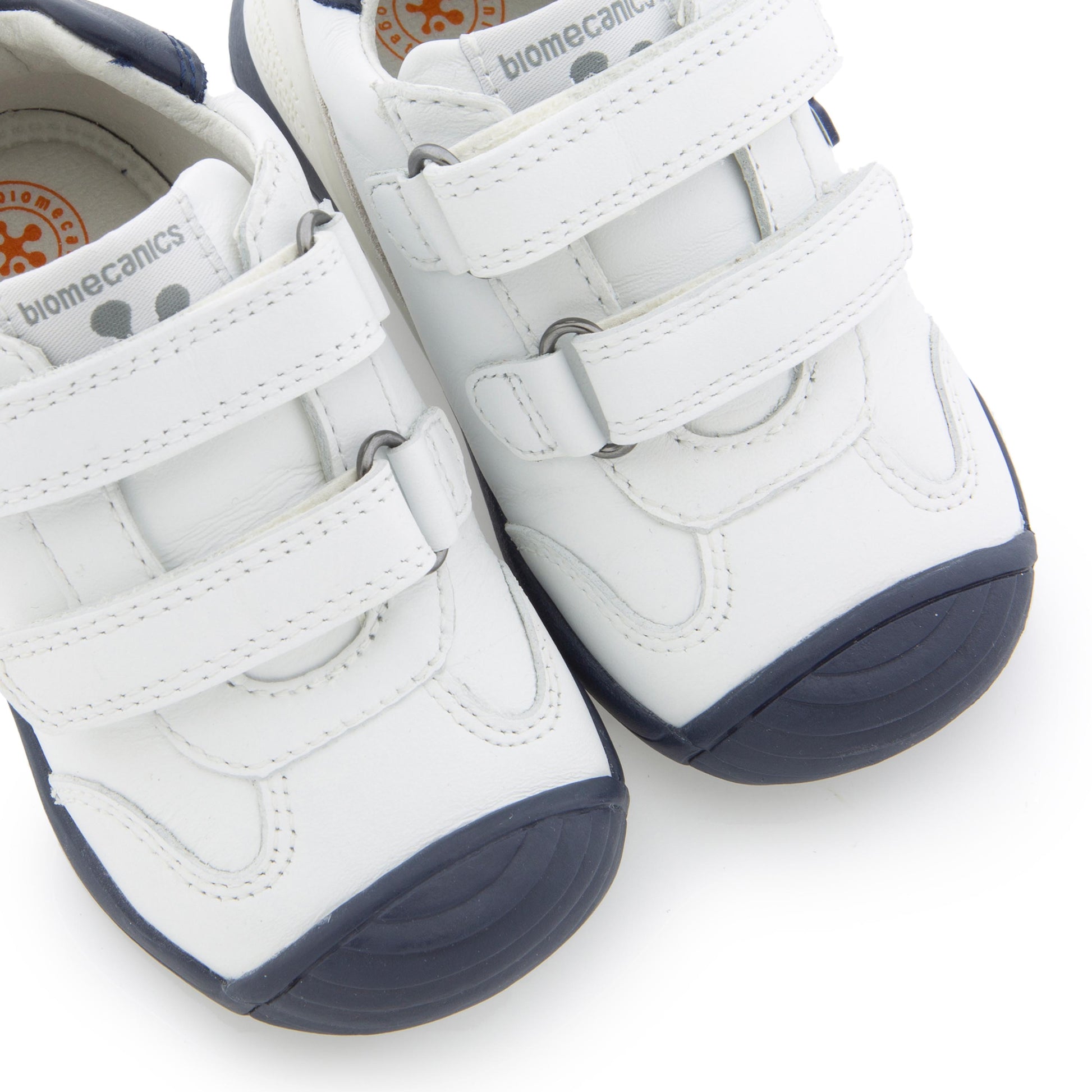 Deportiva blanco/azul con velcro 221001 de Biomecanics - 221001-306-6.jpg