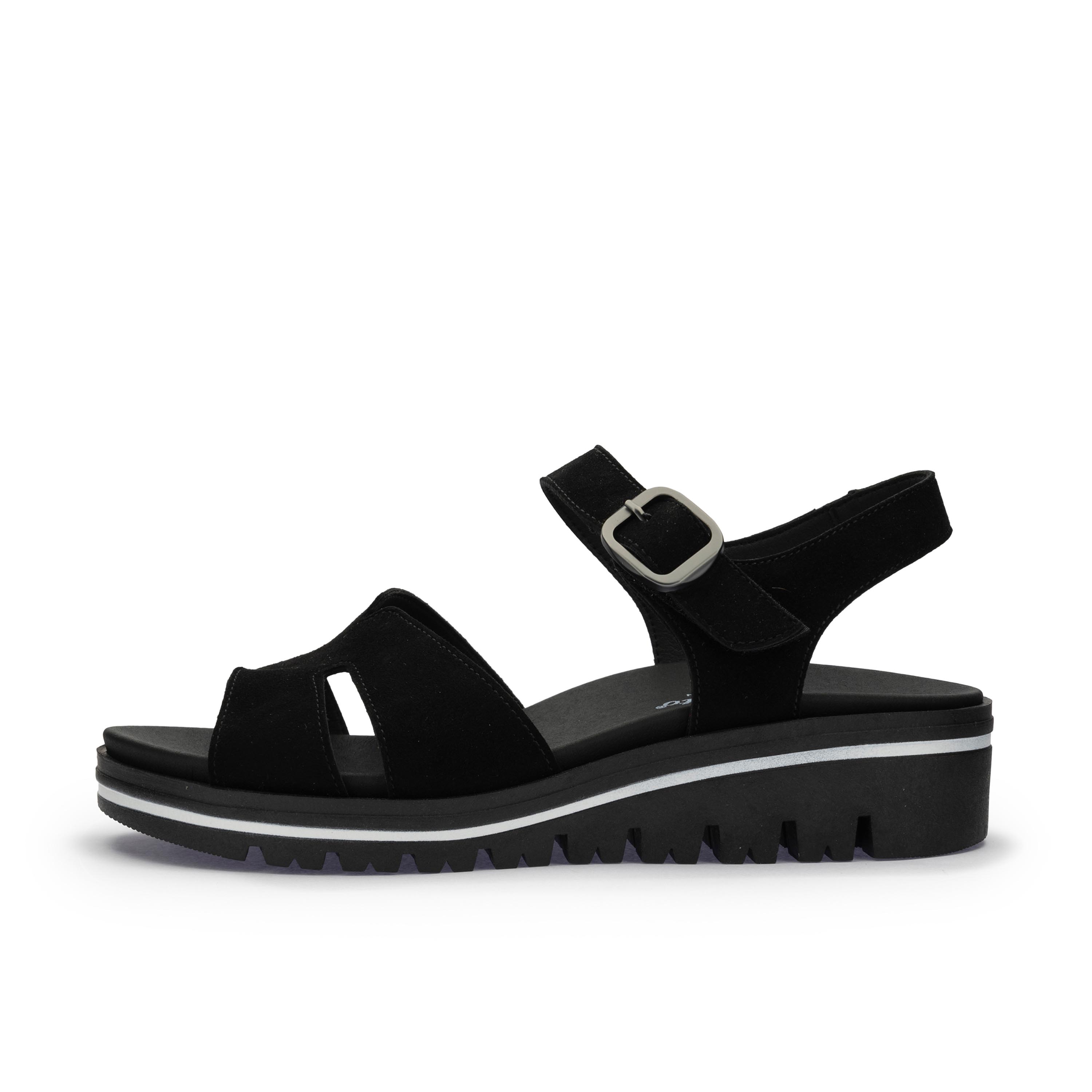 Sandalia de cuña ante negro con velcro 240775 Piesanto - 240775-31-1.jpg