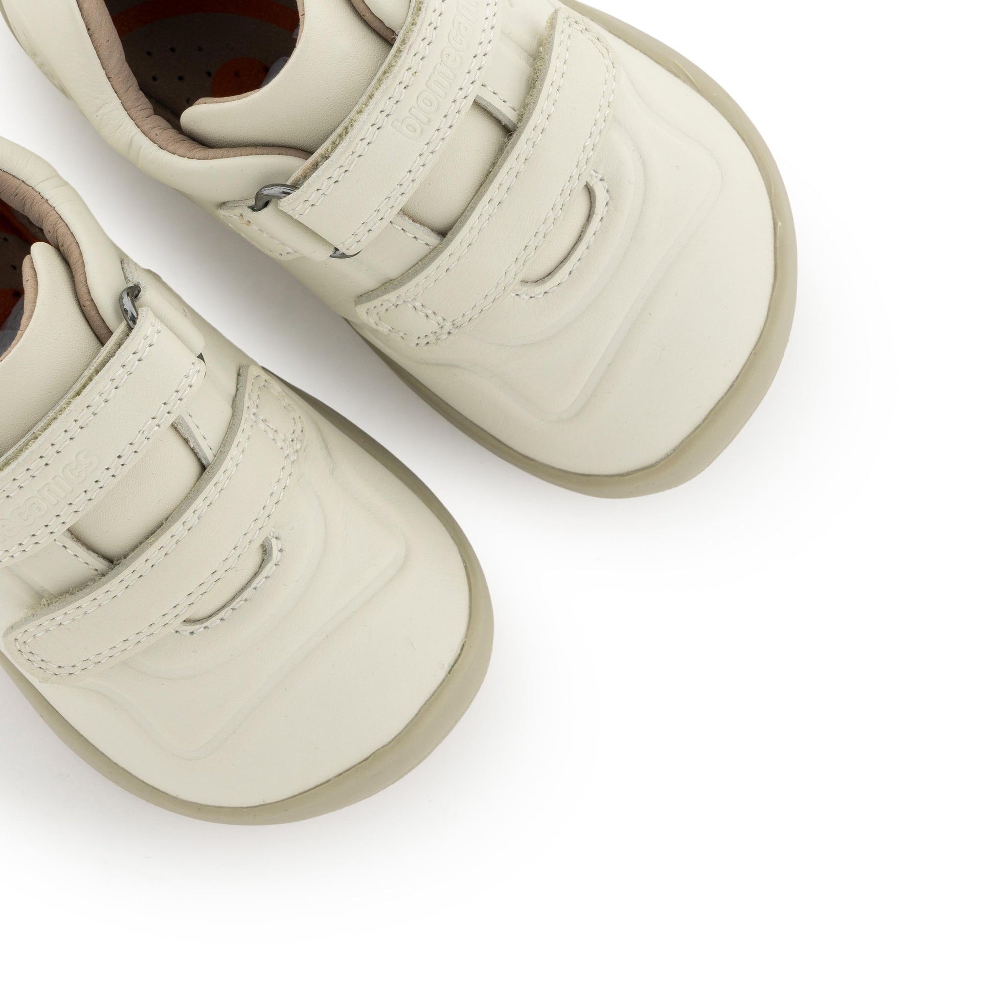 Deportiva barefoot beige con velcro 241160 Biomecanics - 241160-9-6.jpg