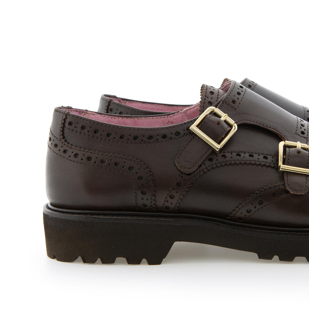 Blucher liso marrón oscuro con hebilla BERTA Castellano - BERTA-62-5.jpg