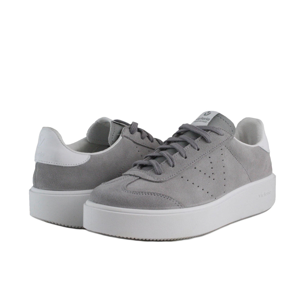 Zapatilla gris claro con cordón 260122 Victoria - 260122-17-2.jpg