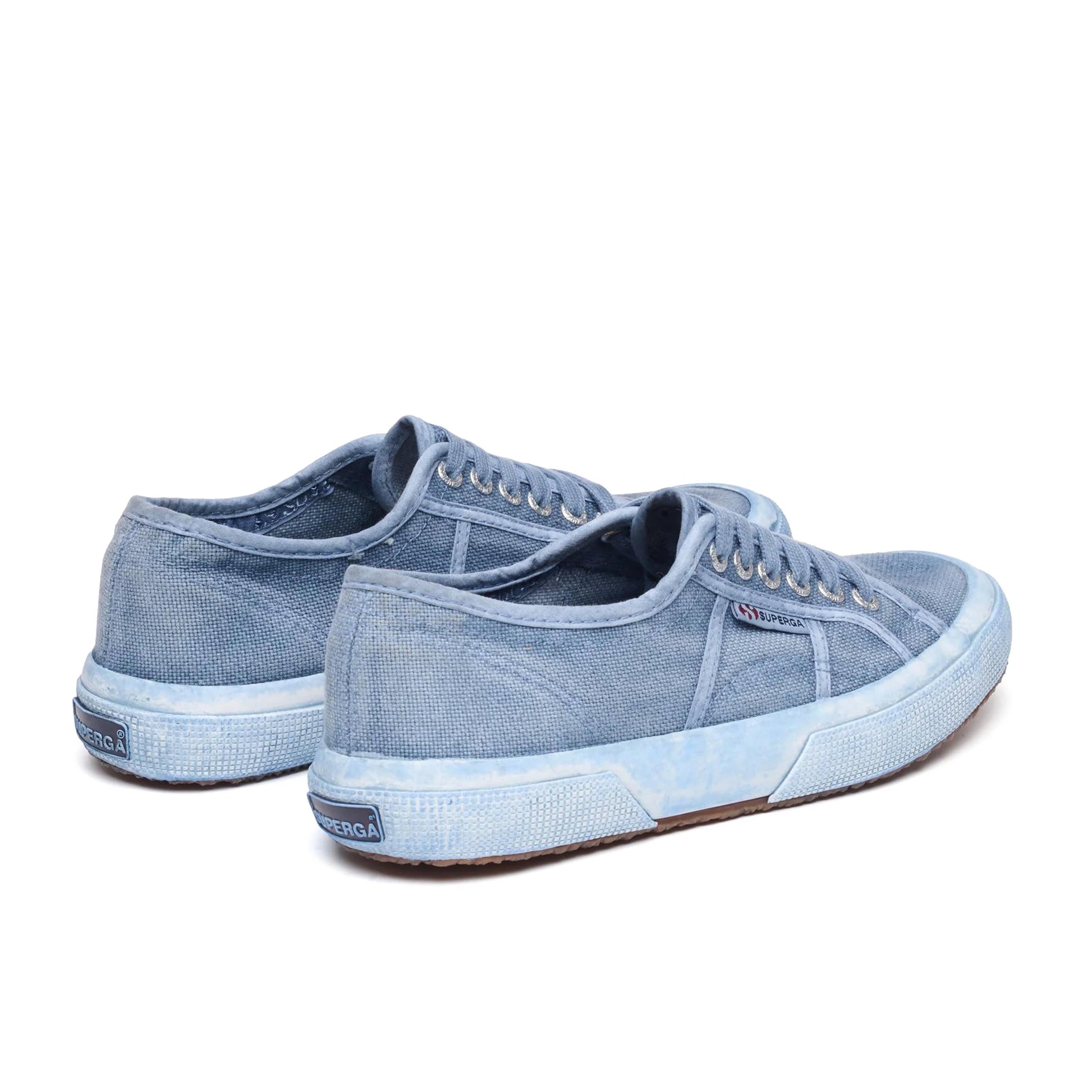 Zapatilla azul lavado 2750COTTONDYED Superga
