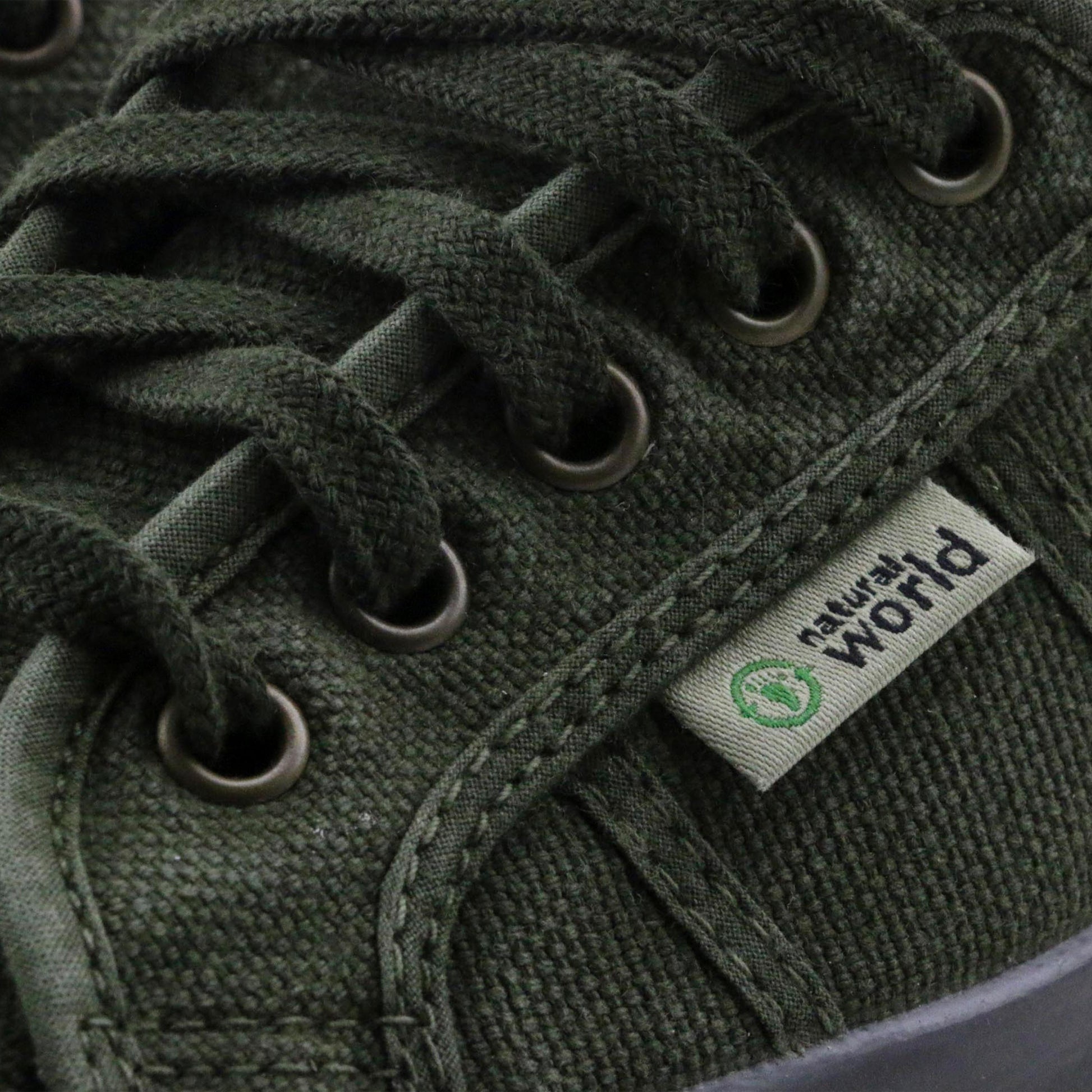 Zapatilla kaki lavado con cordón 2901 Natural World - 2901-187-6.jpg