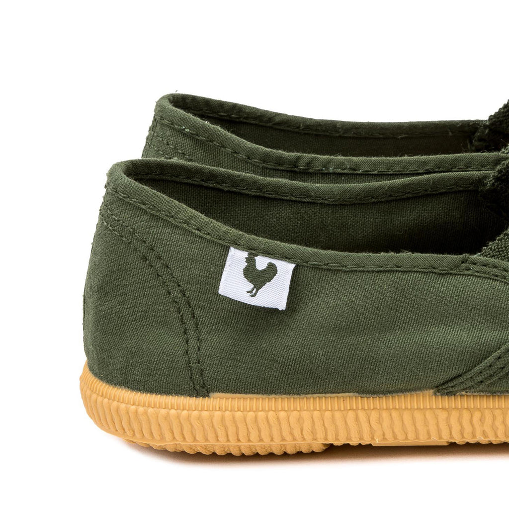 Zapatilla kaki con elástico 7UNO de Walk in Pitas - 7UNO-33-5.jpg